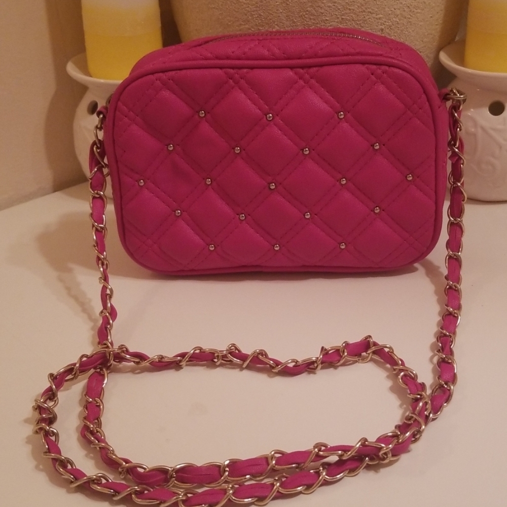 A hot pink purse
